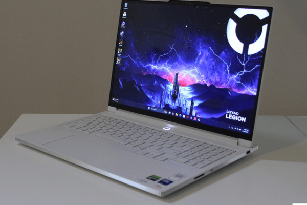 Lenovo’s Latest Gaming Laptop Is $200 Off Right Now